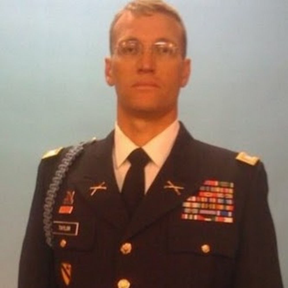 Meet your Posher, Randall